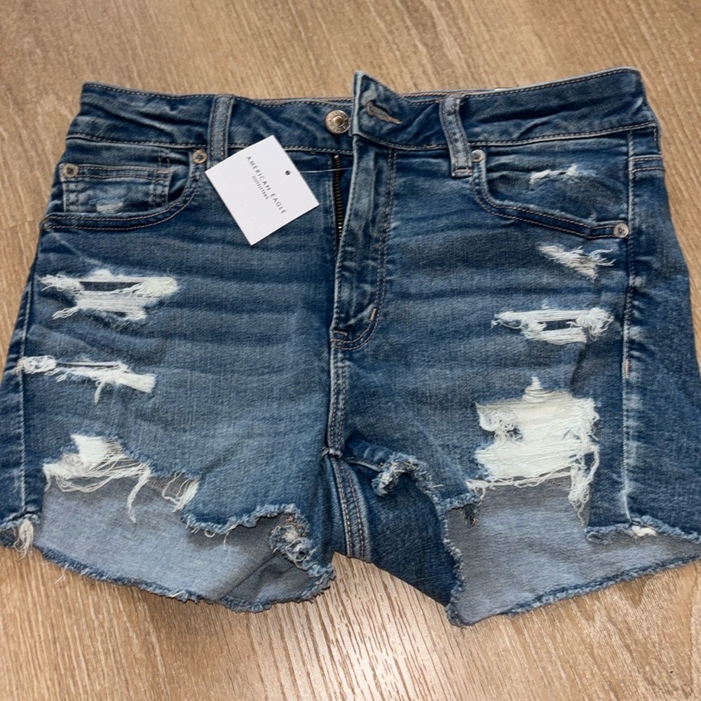 American Eagle women’s high-rise shortie ~next level stretch size 8 NWT